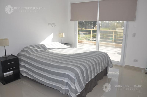 Imagen 7 de 30 de Casa De Categoría En La Mejor Ubicación De San Matias - 330m2 Cubiertos Oportunidad!