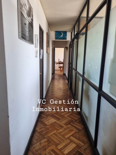 Oficina En El Casco Histórico De Valparaíso