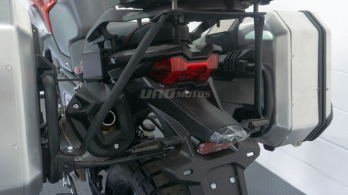 Imagen 14 de 24 de Voge 650 Dsx Moto Touring Con Baules De Regalo 2023