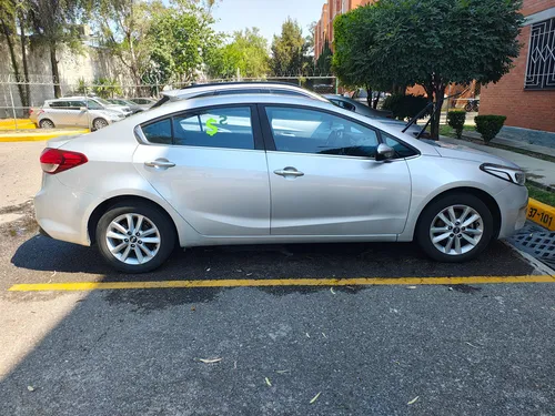 Kia Forte 2.0 Ex At