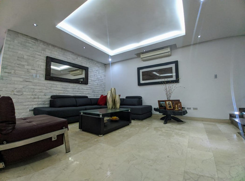 Imagen 4 de 25 de Negociable! Exclusivo Townhouse En Las Chimeneas, Residencias Aragón. 04125038440