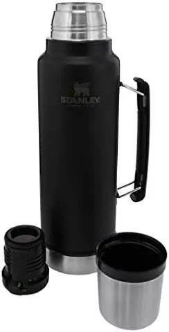  Stanley Termo clásico Legendary de 1 litro, termo de acero  inoxidable sin BPA, termo para bebidas calientes que se mantiene frío o  caliente durante 24 horas, tapa a prueba de fugas