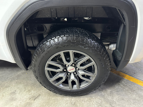 GMC Sierra 6.2 AT4 CarbonPro 4x4 At