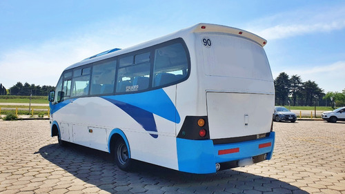 Imagen 4 de 8 de Minibus Iveco 5912 2015 Lucero 24+1 Ideal Motorhome