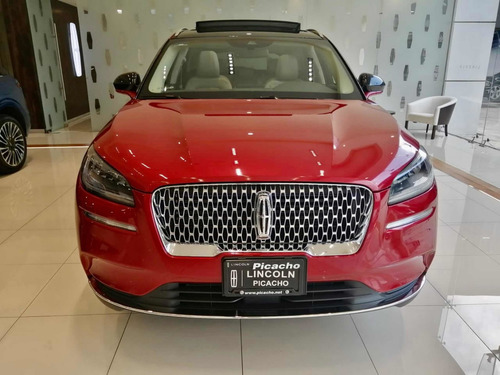 Imagen 5 de 10 de Lincoln Corsair 2.0 Awd