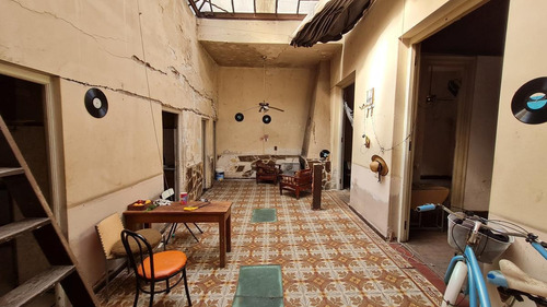 Imagen 3 de 11 de Vende Casa 3 Dormitorios , Azotea Y Sotano De 132 M2 - Cordón