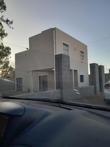 Venta Casa 3 Dormitorios. San Luis, Calle Tomás Jofre