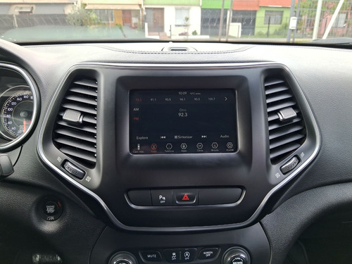 Jeep Cherokee LONGITUDE 2.4 AUT
