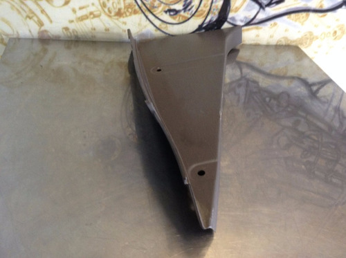 Moldura Plastico Trasero Derecho De Focus Sedan Mod 00-04