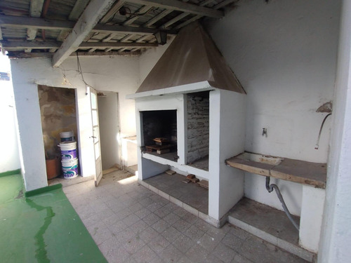 Ph En Venta - 4 Dormitorios 4 Baños - La Plata