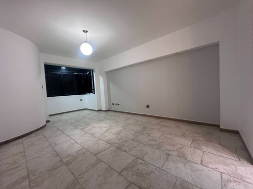 Se Vende Apartamento En La Trigaleña Valencia