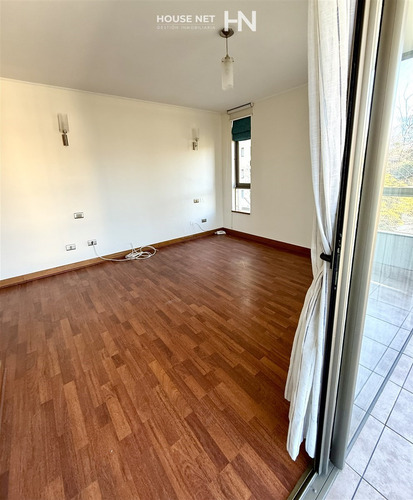 Departamento En Arriendo De 3 Dorm. En Las Condes