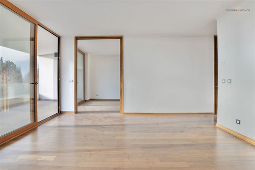 Nuevo I Penthouse I Azotea I 4d 5b I 3e I Charles Hamilton