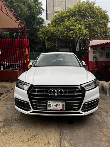 Audi Q5 2.0 L T Elite Dsg