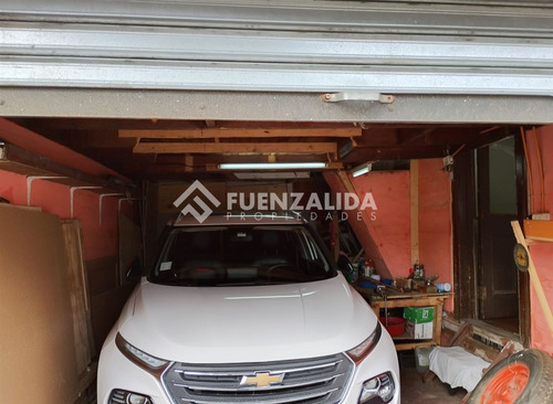 Casa En Venta De 14 D Y 3 B En Lugar Céntrico De Concepción