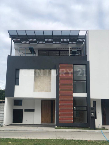 Casa 4 Recamaras Venta En Residencial Nobel, San Andres Cholula, Puebla