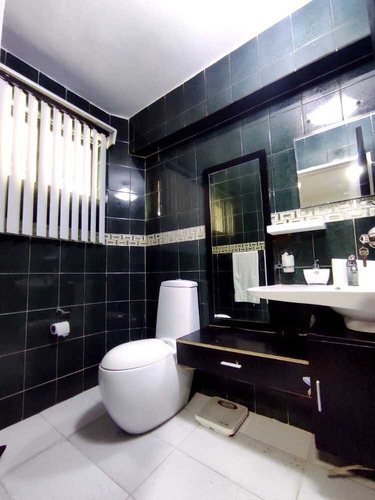 Johana Lazaro Vende Apartamento En Prebo, Res. San Andrés Vi Planta 100% **solo Clientes**