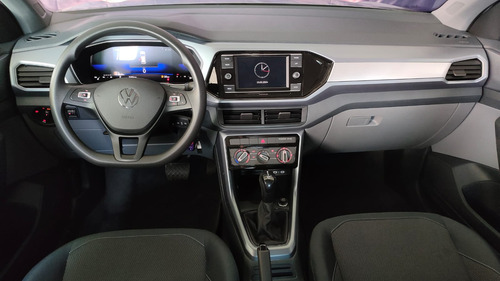 Volkswagen T-Cross TRENDLINE L4 1.6L TIPTRONIC