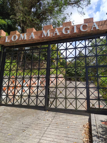 Imagen 2 de 17 de Venta . Townhouse. Loma Magica. Carrizal 156146