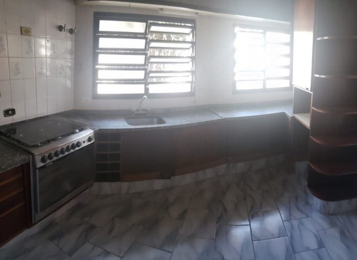 Imagem 4 de 30 de Sobrado Com 4 Dormitórios, 493 M² - Venda Por R$ 1.600.000,00 Ou Aluguel Por R$ 6.175,00/mês - Parque Dos Pássaros - São Bernardo Do Campo/sp - So1127
