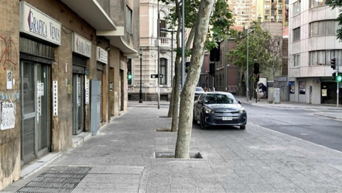 Arriendo Localcomercial Promo Farmacia/maciver-parqueforesta