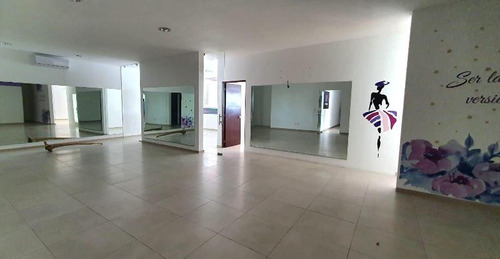 Local Comercial Y Oficinas En Renta En Cancún