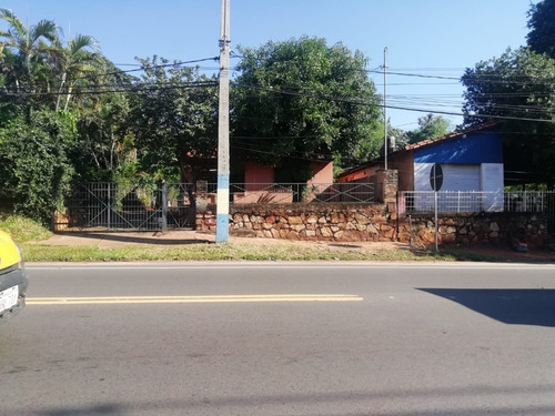 Imagen 2 de 20 de Alquilo Casa En Luque-laurelty Sobre Ruta Principal