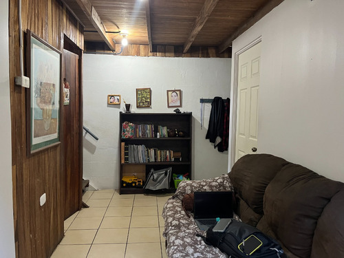Vendo Casa En Urbanización Bernardo Benavides, Cerca Hospital San Vicente De Paul