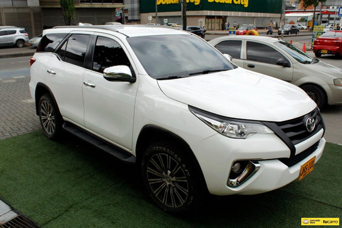 Toyota Fortuner 2.8l