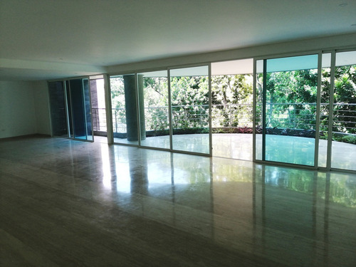 Imagen 2 de 12 de Apartamento En Venta Urb. Los Chorros C-19540