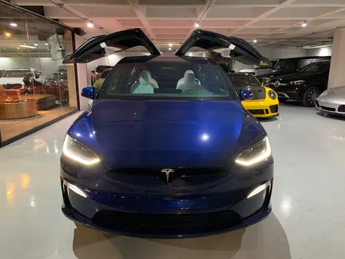 Tesla Model X Plaid 2023