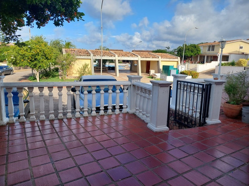 Imagen 9 de 14 de Vendo Hermosa Quinta Frente Al Mar Puerto Piritu Las Isletas