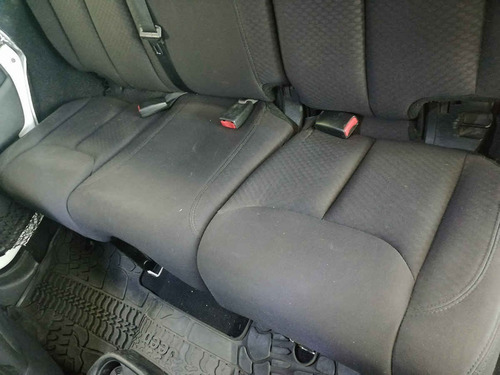 Imagen 11 de 15 de Jeep Wrangler 2013 5p Unlimited Sport 4x4 A/a Cd