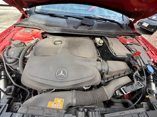 Mercedes-Benz Clase GLA 2.0 250 Cgi Sport Sin Techo At