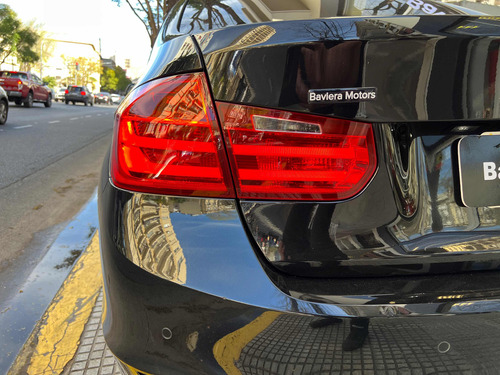 BMW Serie 3 2.0 328i Sedán Sport 245cv