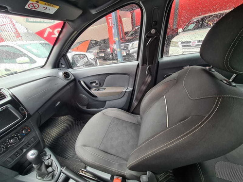Imagem 14 de 15 de Renault Logan Zen 1.6 2021 - Semi-zero - Confira