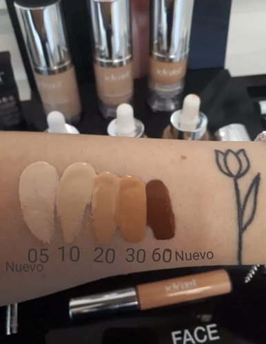 Imagen 2 de 10 de Idraet Pro Hyaluron Foundation Base Fluida Hd Make Up