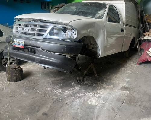 Repuestos Ford F-150 Fortaleza 6cil