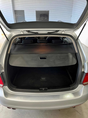 Imagen 12 de 23 de Volkswagen Vento Variant 2011 2.5 Advance Autoargentina