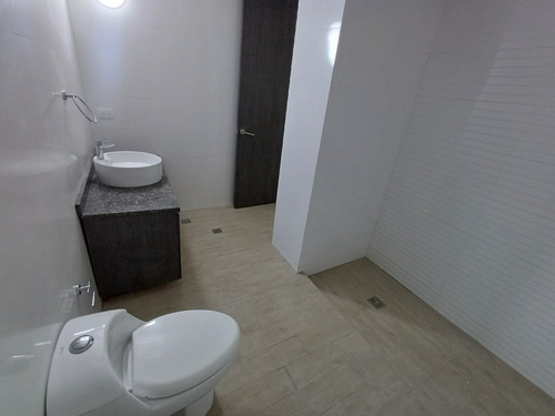 Pb Duplex Obra Blanca La Castellana De Lujo