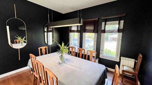 Casa En Venta En Barrio El Molino, Country Abril