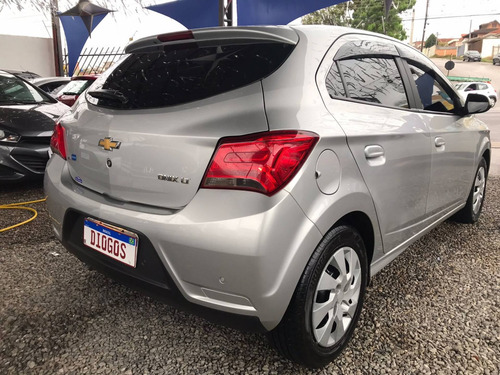 Imagem 6 de 15 de Chevrolet Onix 1.4 Mpfi Lt 8v Flex 4p Manual