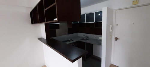 Departamento En Recoleta En Alquiler Con Balcón, Amenities