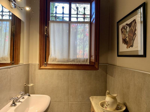 Imagen 15 de 30 de Casa En Venta En Barrio Jardín Espinosa. 3 Dormitorios. Quincho Y Pileta.