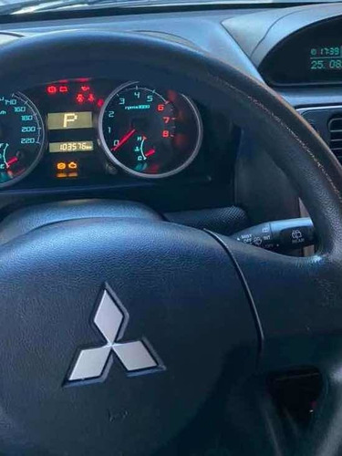 Mitsubishi Pajero Tr4 2012 2.0 4x2 Flex Aut. 5p
