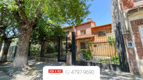 Casa 3 Dormitorios Venta - Florida