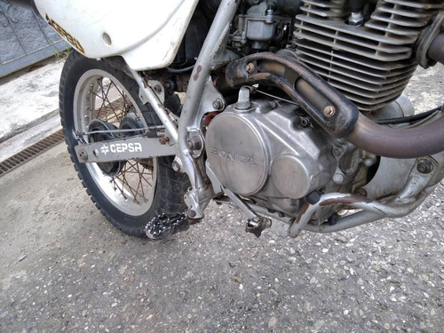 Imagen 5 de 6 de Moto Honda Modelo Xr