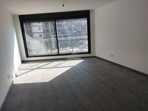 Venta Fabuloso Ambiente Al Nor-oeste Con Amplia Terraza Destacadas Calidades.