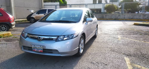 Imagen 1 de 15 de Honda Civic Emotion Automatico
