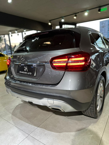Mercedes-Benz Clase GLA 1.6 Gla200 Urban 156cv